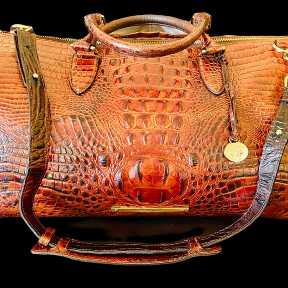 Brahmin Duxbury Weekender and Cordelia wallet set - Picture 4 of 12